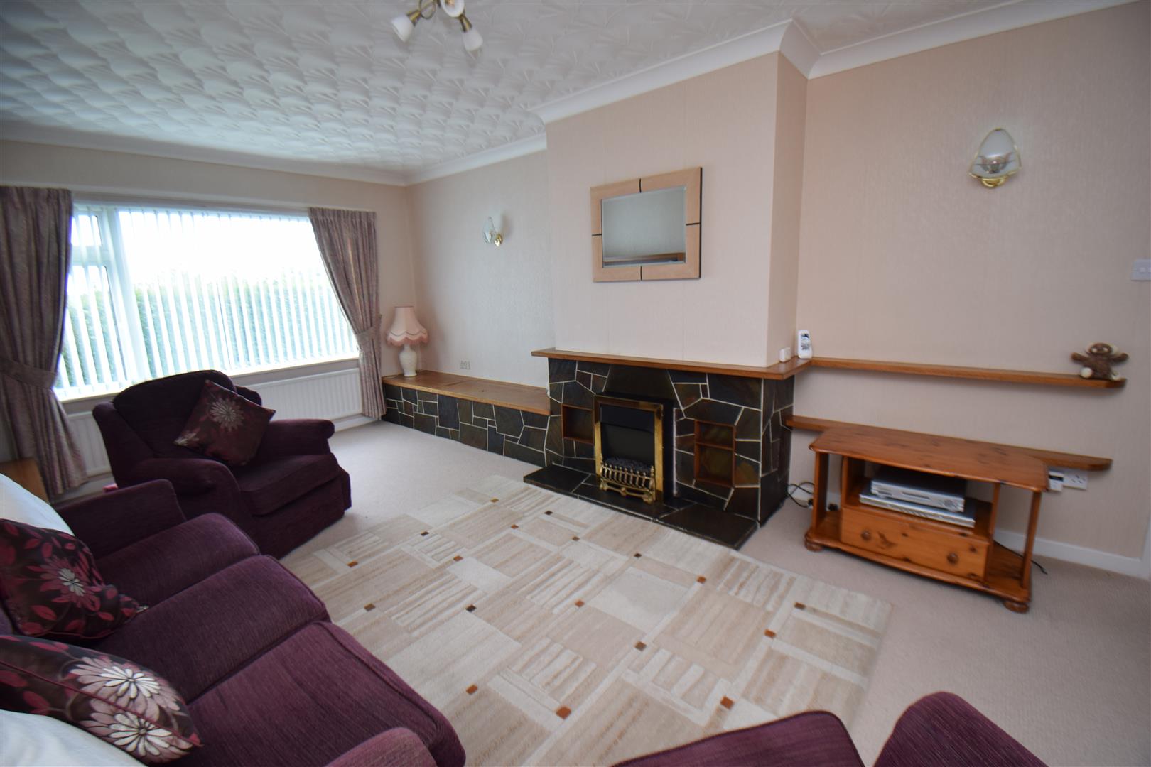 Living Room.JPG
